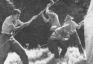 Sátorverés rióban, 1954